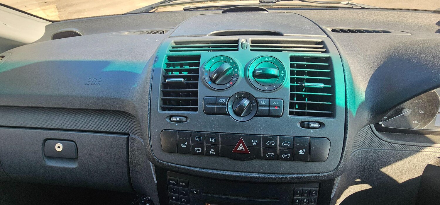 Used Mercedes-Benz Vito 2011 for sale - 77957021: Photo 20