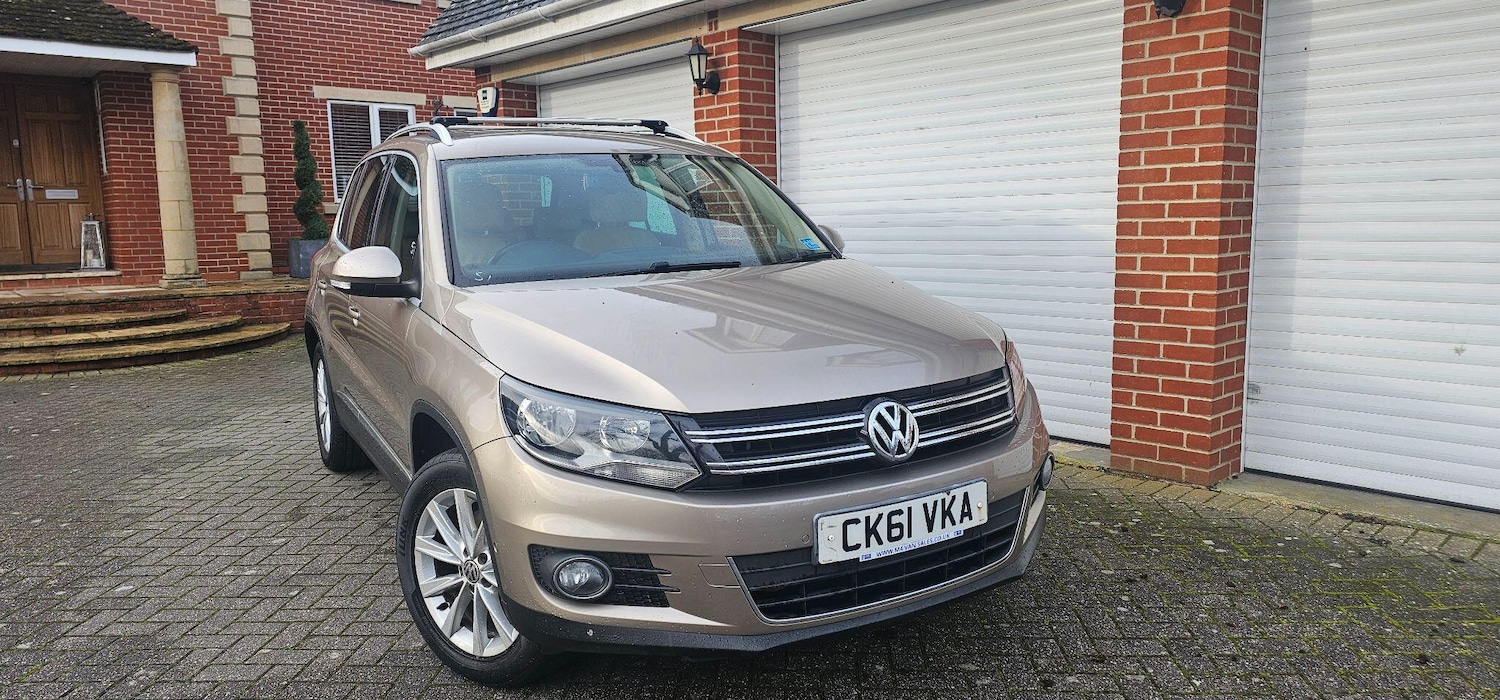 Used Volkswagen Tiguan 2011 for sale - 77882796: Photo 2