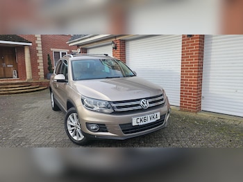 Used Volkswagen Tiguan 2011 for sale - 77882796: Photo