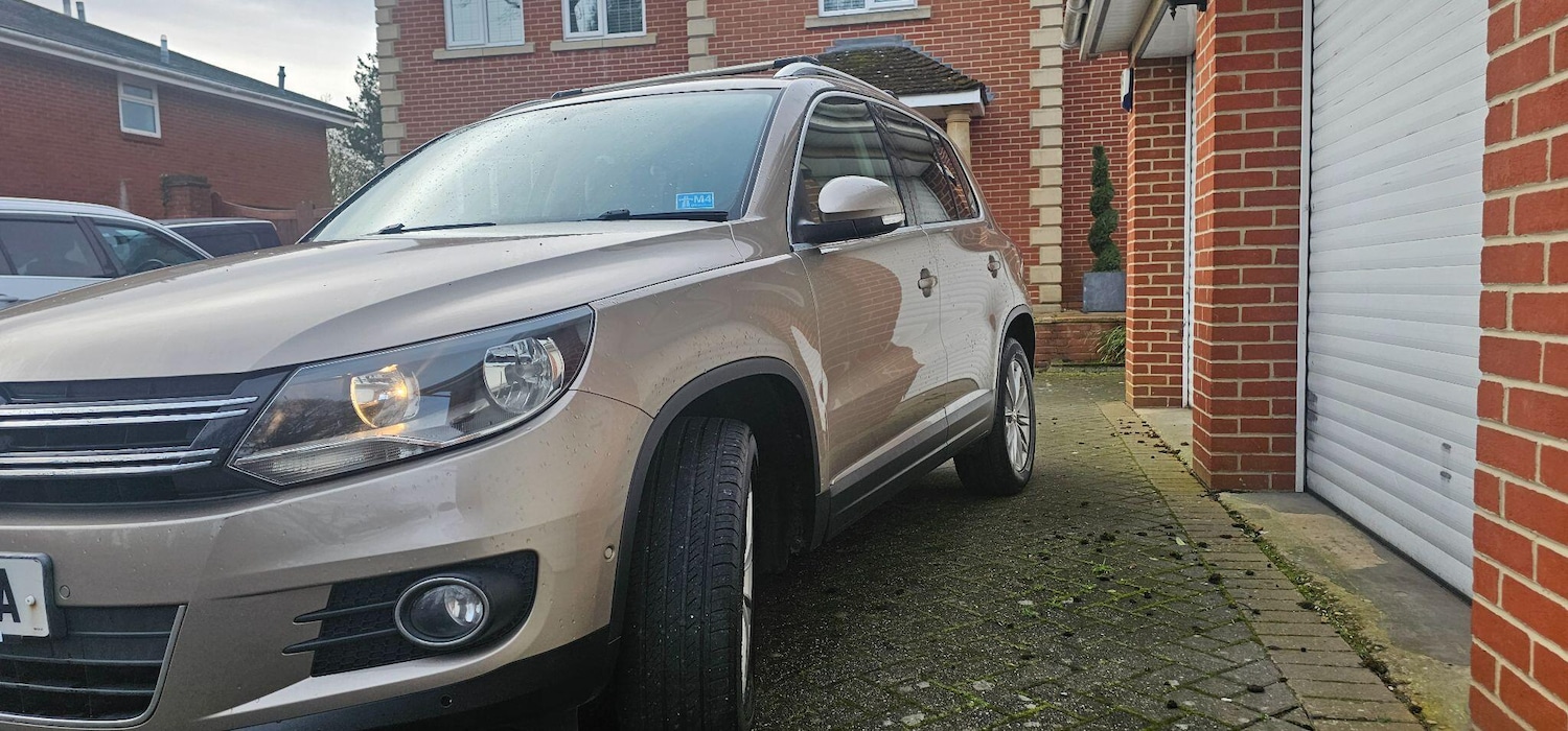 Used Volkswagen Tiguan 2011 for sale - 77882796: Photo 4