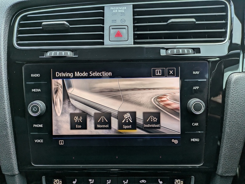 Used Volkswagen Golf 2019 for sale - 77172813: Photo 29