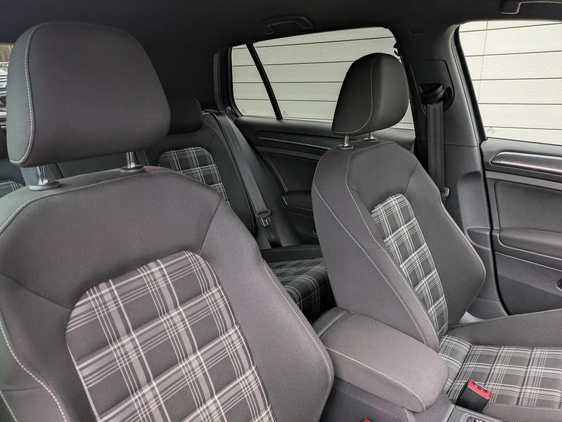 Used Volkswagen Golf 2019 for sale - 77172813: Photo 35