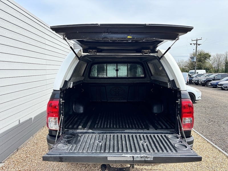 Used Toyota Hilux 2020 for sale - 78197457: Photo 11