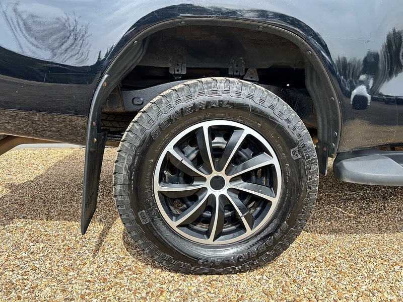 Used Toyota Hilux 2020 for sale - 78197457: Photo 26