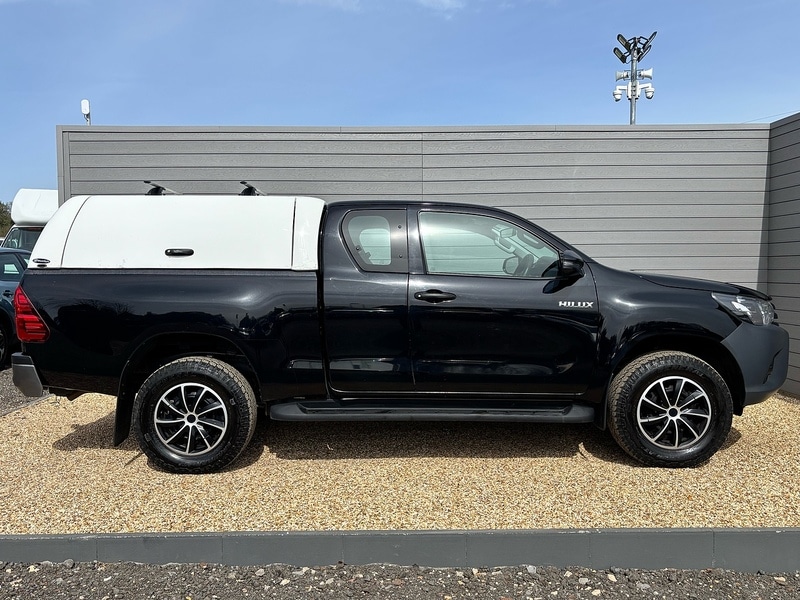 Used Toyota Hilux 2020 for sale - 78197457: Photo 8