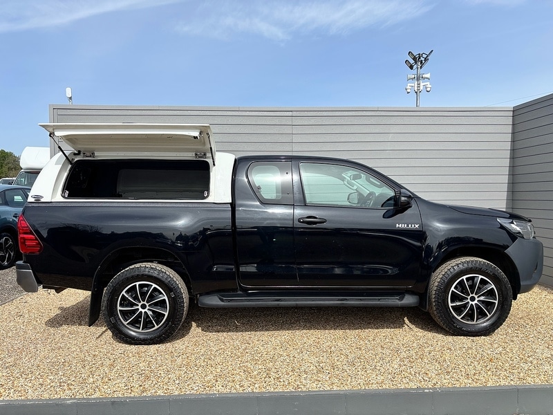 Used Toyota Hilux 2020 for sale - 78197457: Photo 9