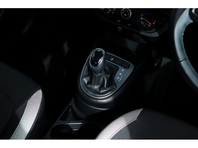 Used Hyundai i10 2023 for sale - 77873258: Photo 22