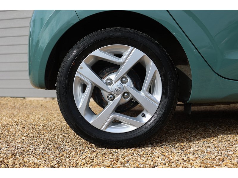 Used Hyundai i10 2023 for sale - 77873258: Photo 40