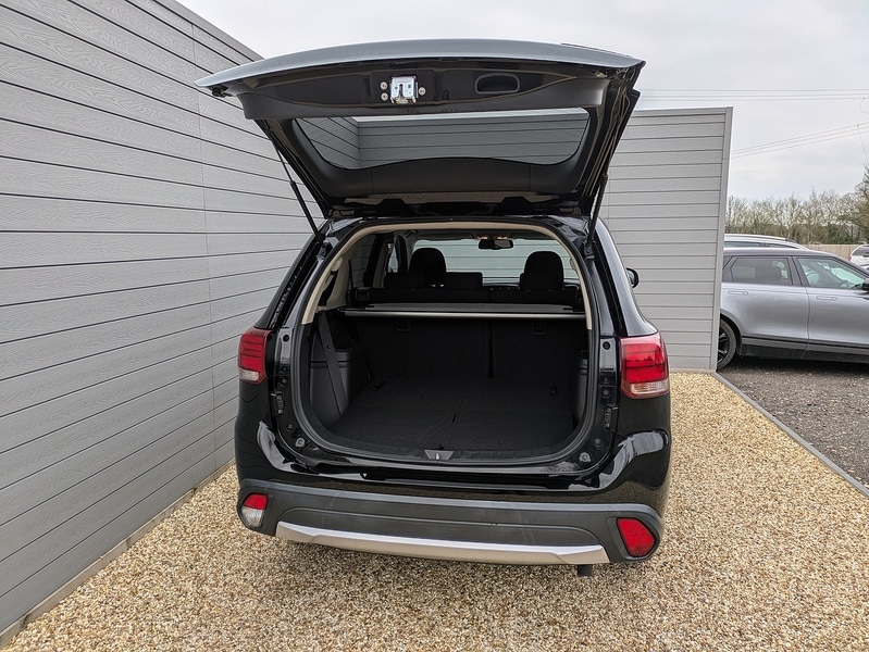 Used Mitsubishi Outlander 2019 for sale - 77730863: Photo 14