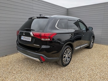 Used Mitsubishi Outlander 2019 for sale - 77730863: Photo