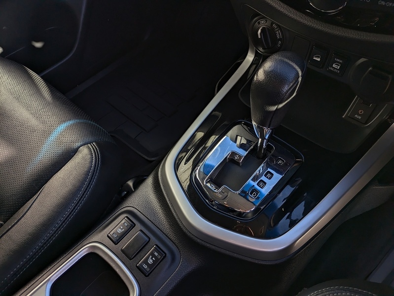 Used Nissan Navara 2018 for sale - 76740820: Photo 13