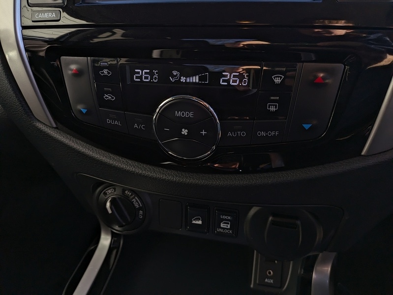 Used Nissan Navara 2018 for sale - 76740820: Photo 14