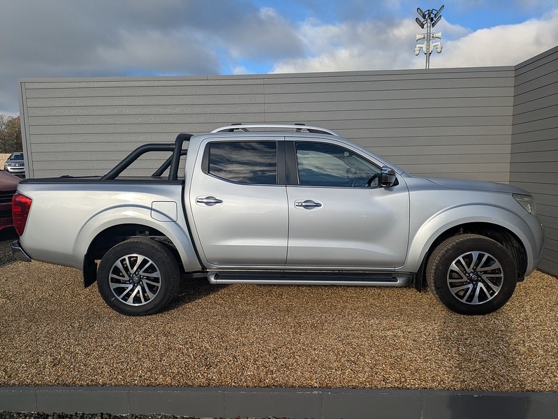 Used Nissan Navara 2018 for sale - 76740820: Photo 5