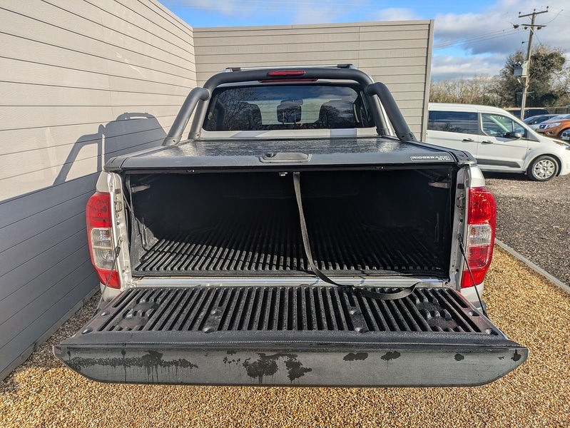 Used Nissan Navara 2018 for sale - 76740820: Photo 8