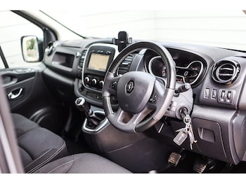 Used Renault Trafic 2021 for sale - 79043176: Photo