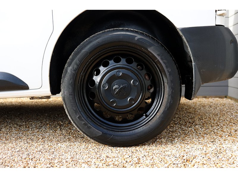 Used Peugeot Expert 2019 for sale - 78016641: Photo 37