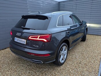 Used Audi Q5 2019 for sale - 77250852: Photo