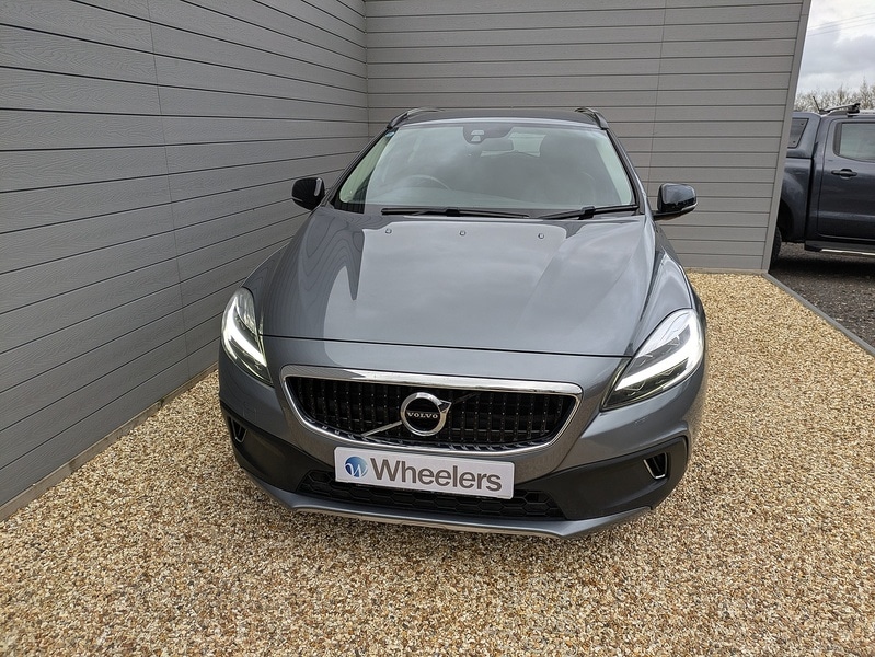 Used Volvo V40 2018 for sale - 77681445: Photo 7