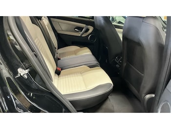 Used Land Rover Discovery Sport 2023 for sale - 79261929: Photo