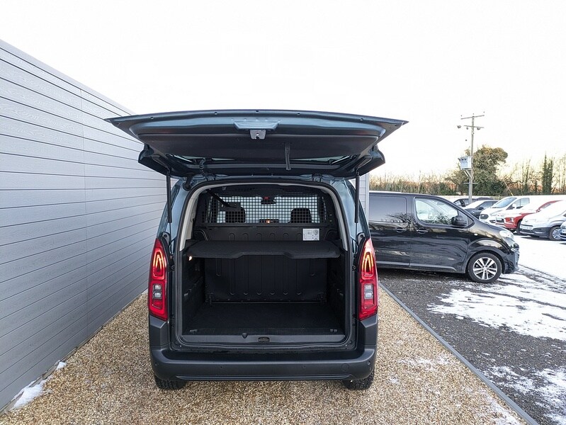 Used Citroen Berlingo 2024 for sale - 77096787: Photo 8