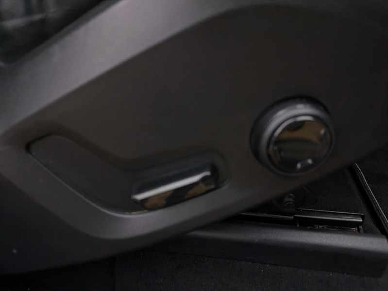 Used Volvo XC60 2018 for sale - 77502621: Photo 20