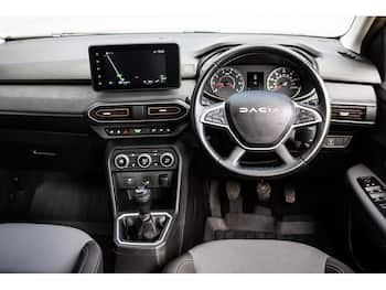 Used Dacia Sandero Stepway 2024 for sale - 79663284: Photo