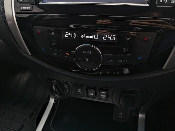 Used Nissan Navara 2016 for sale - 76224113: Photo 12