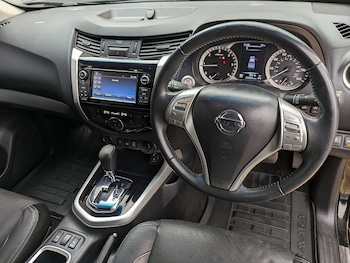 Used Nissan Navara 2016 for sale - 76224113: Photo 2