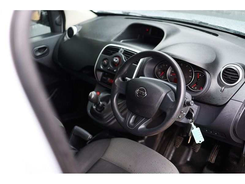 Used Nissan NV250 for sale - 78040235: Photo 2