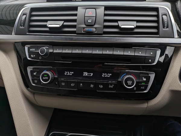 Used BMW 3 Series 2017 for sale - 76320166: Photo 14