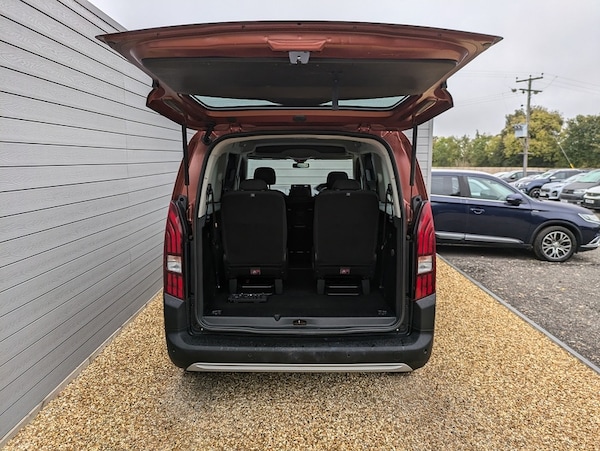 Used Peugeot Rifter 2019 for sale - 76288021: Photo 8