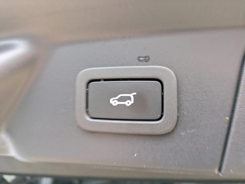 Used Land Rover Range Rover Velar 2022 for sale - 76510364: Photo 24