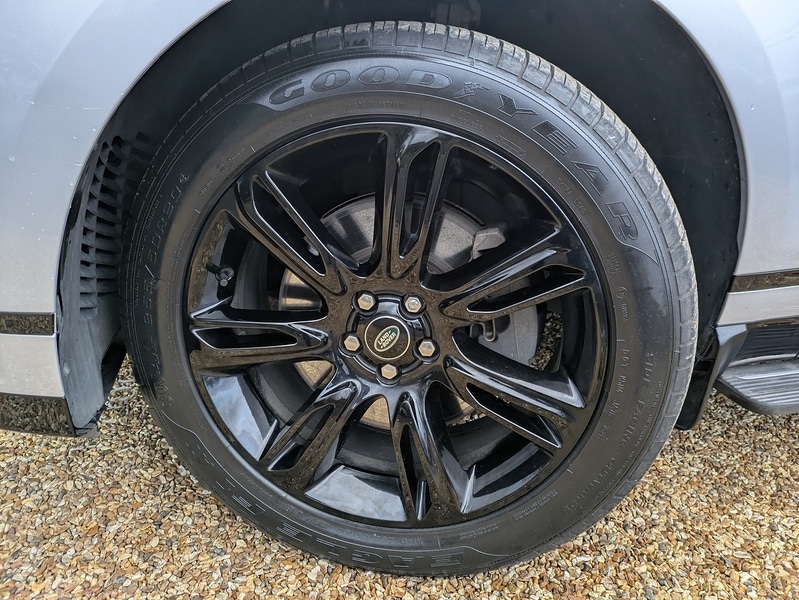 Used Land Rover Range Rover Velar 2022 for sale - 76510364: Photo 9