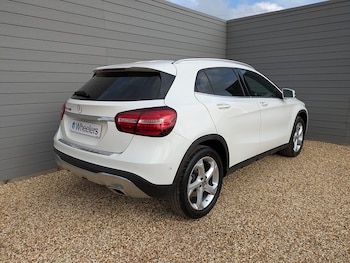 Used Mercedes-Benz GLA 2019 for sale - 77976814: Photo