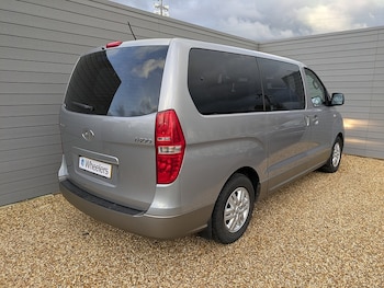 Used Hyundai i800 2017 for sale - 77490711: Photo