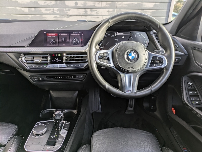 Used BMW 1 Series 2019 for sale - 77240709: Photo 2