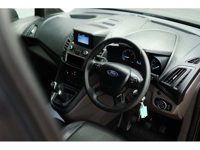 Used Ford Transit Connect 2024 for sale - 78078850: Photo 2