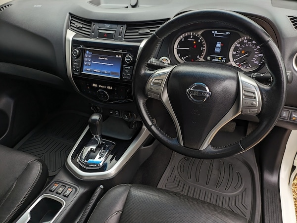 Used Nissan Navara 2017 for sale - 76267454: Photo 11