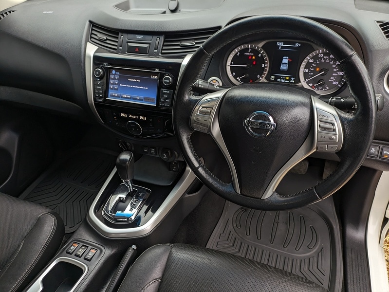 Used Nissan Navara 2017 for sale - 76267454: Photo 2