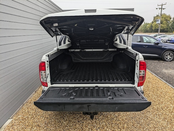 Used Nissan Navara 2017 for sale - 76267454: Photo 8