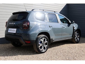 Used Dacia Duster 2024 for sale - 78453571: Photo