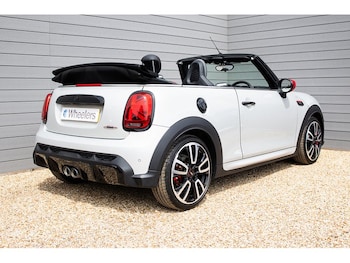 Used MINI Convertible 2021 for sale - 79308517: Photo