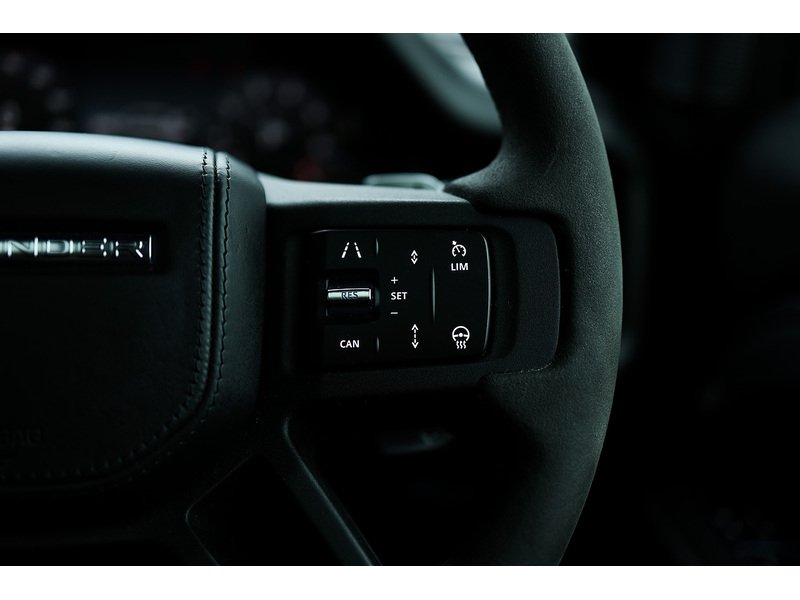 Used Land Rover Defender 110 for sale - 78045092: Photo 32