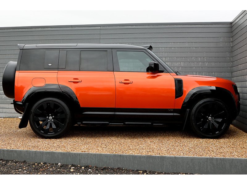 Used Land Rover Defender 110 for sale - 78045092: Photo 8