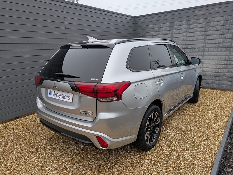 Used Mitsubishi Outlander for sale - 77247376: Photo 3