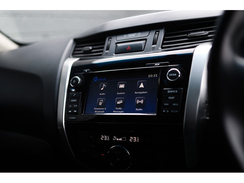 Used Nissan Navara 2018 for sale - 78027202: Photo 19