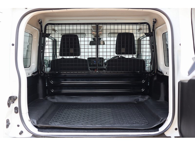 Used Suzuki Jimny 2022 for sale - 77984894: Photo 11