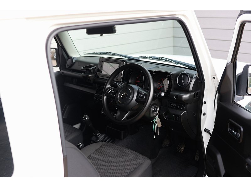 Used Suzuki Jimny 2022 for sale - 77984894: Photo 2