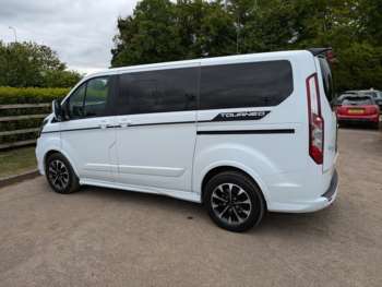 Used Ford Tourneo Custom 2019 for sale - 74569617: Photo