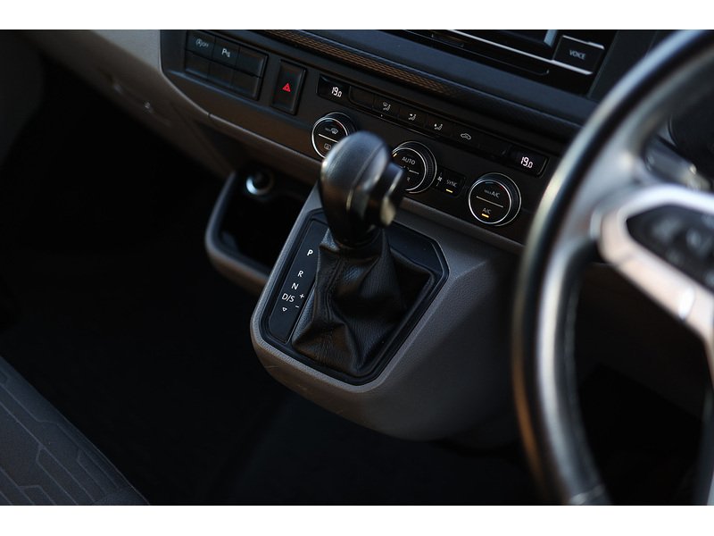 Used Volkswagen Transporter Shuttle 2020 for sale - 77917248: Photo 25